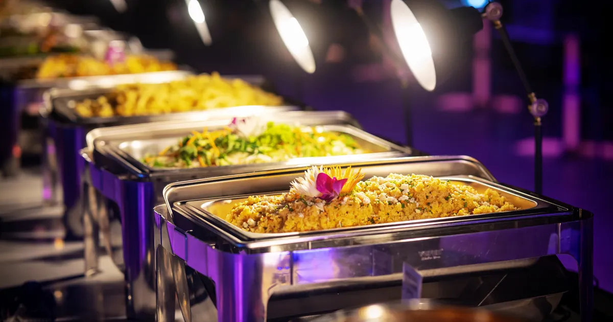 เมนูอาหารสุดพรีเมียมเสิร์ฟบนเรือดินเนอร์เจ้าพระยาเดอะ ลักซ์ชัวรี่ ไวท์